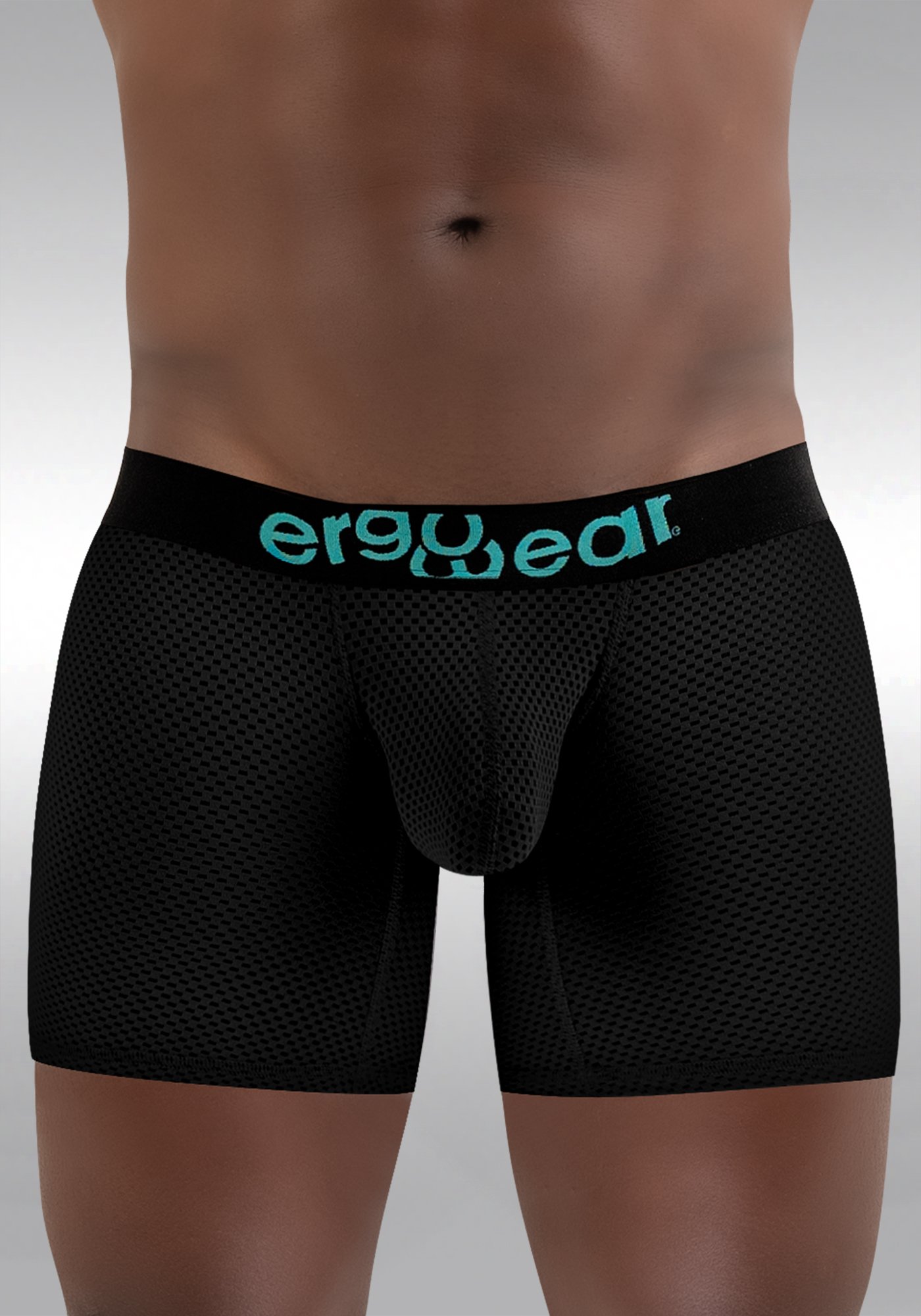 Max-Mesh-Midcut-Black-Front.jpg