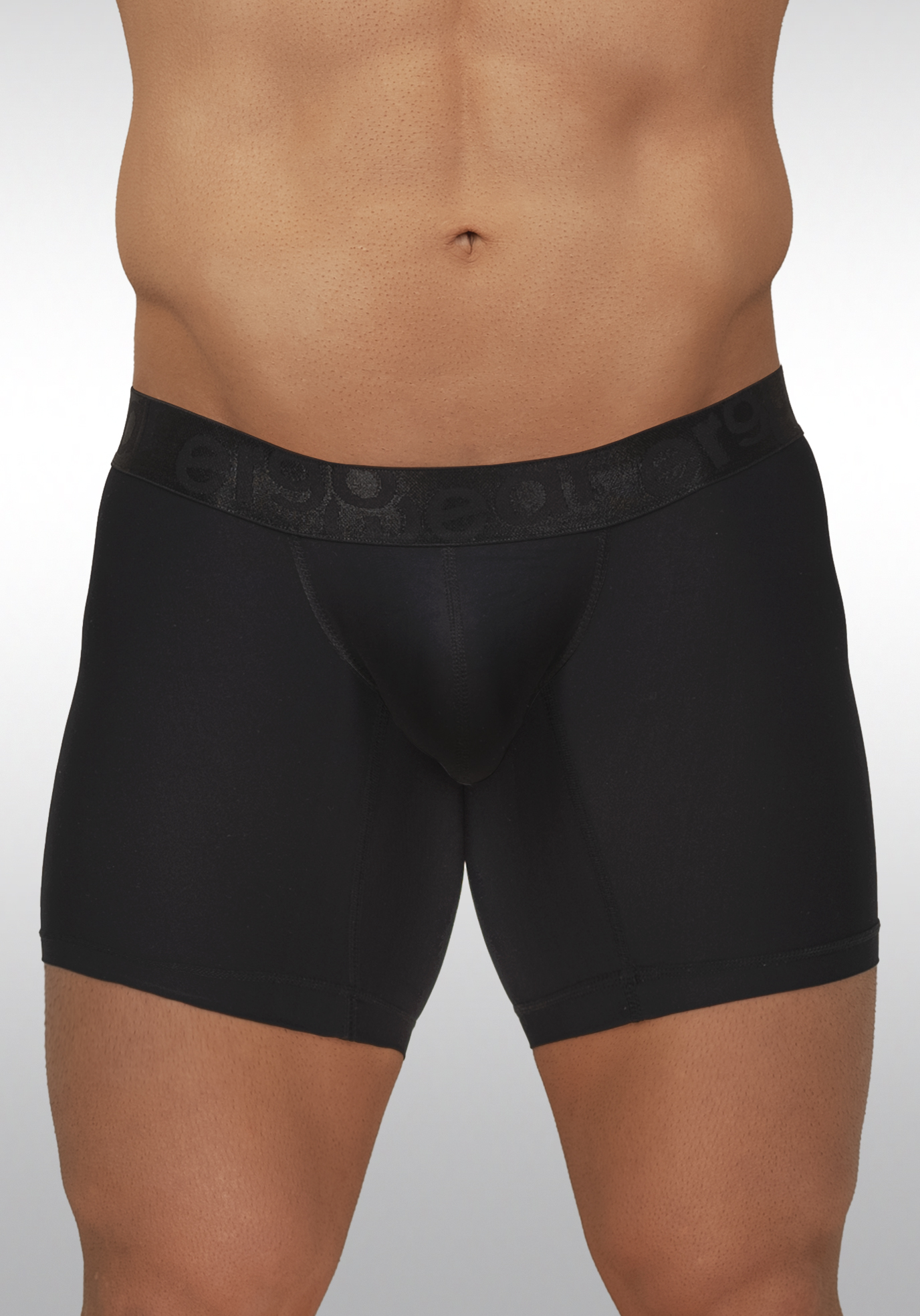 Max-XX-Black_Midcut-Front.jpg